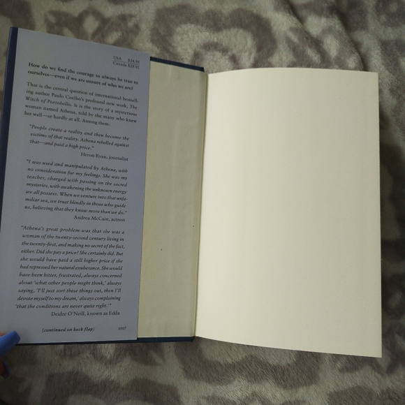 The witch of Portobello - Paulo Coelho hardcover fiction novel - Picture 7 of 8